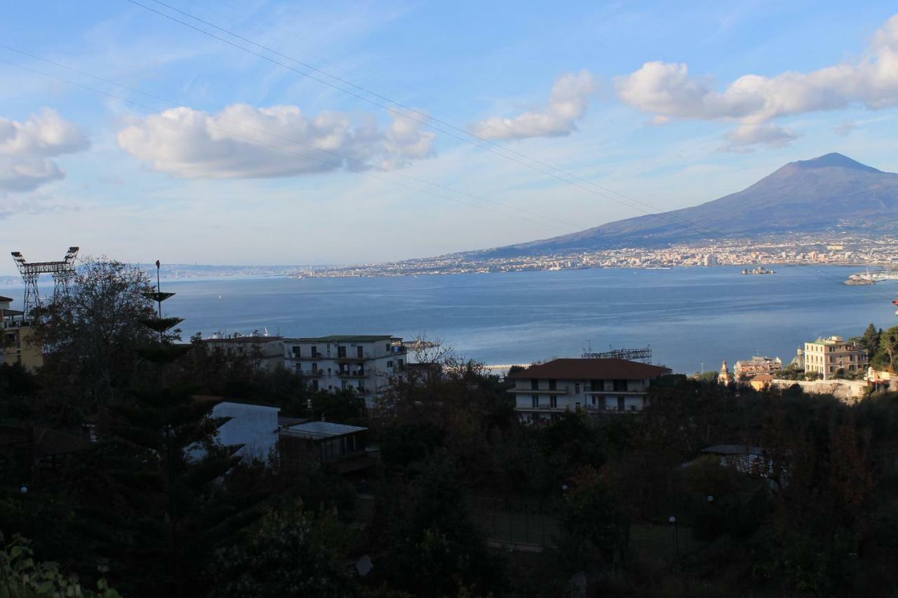 Casa Panoramica Apartment Castellammare di Stabia Bagian luar foto