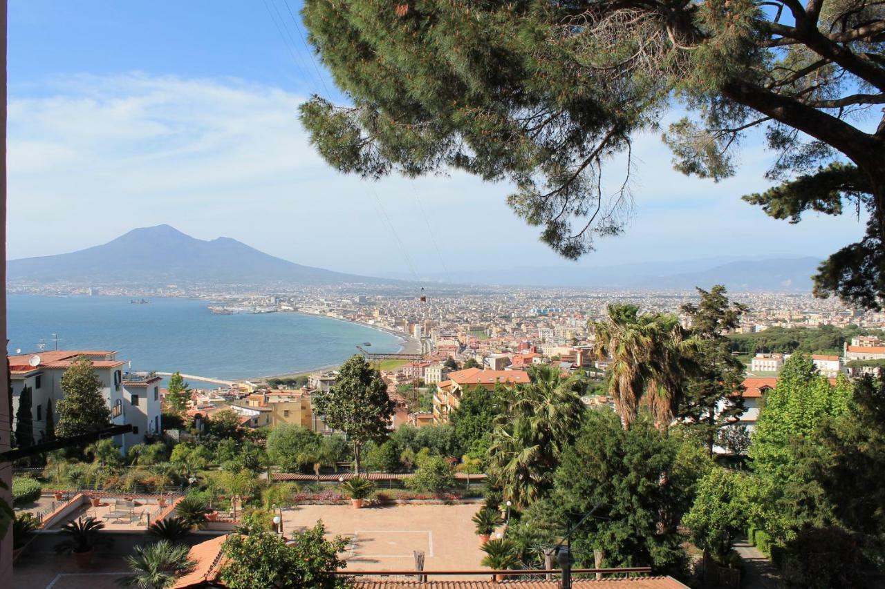 Casa Panoramica Apartment Castellammare di Stabia Bagian luar foto